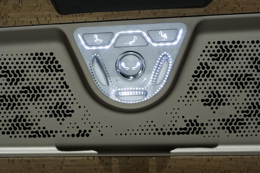  Mercedes-Benz F700 Concept 2007 года  (фото 34 из 41)